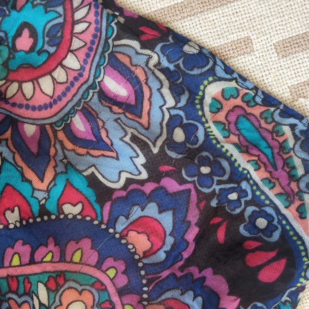 Vera Bradley | Multicolored Paisley Scarf Fringed - Picture 4 of 6